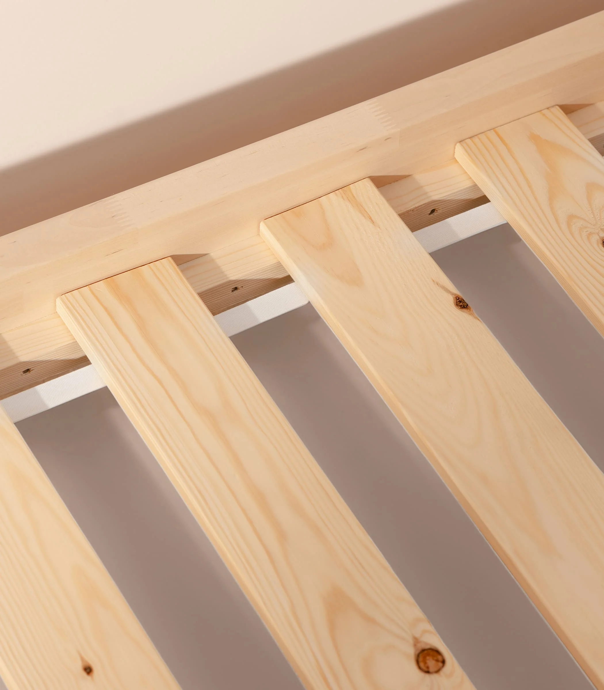 Lit en bois enfant - Image 4
